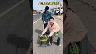 चिंकी ने तरबूज चुरा लिया🥵 ll Carriage House wooden artist ll #cartoon #shortvideoshortvideo