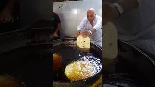 India's biggest Kachori 😱😱 #streetfood #shorts
