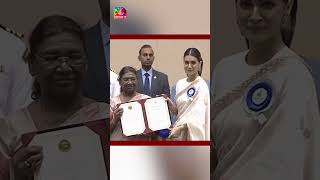 Kriti Sanon receives best actress Award for her film Mimi | 69th National Film Awards