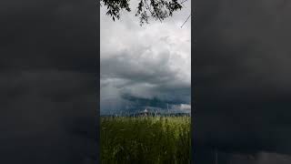 Full video soon :)  #calmbeforethestorm #nature #rollingthunder #thunderstorm #nostalgia