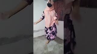 Watch Bangladeshi Girls Dance to Your Favorite Songs! 🎵💫