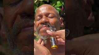 Heartwarming Act: Good Samaritan Helps Homeless #shorts