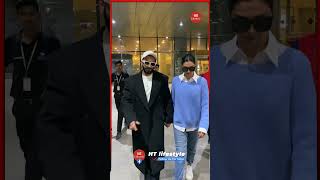 #RanveerSingh and #DeepikaPadukone spotted at airport #bollywood