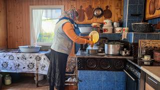 Peaceful Village Mornings: A Grandma’s Quiet Life in the Village 🏡✨