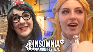 Interviewing Cosplayers at Insomnia 69 with a mini microphone