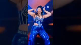 Queen Tamannaah's Viral Dance Look 👑 #tamannaahbhatia #tamannaahdance #shorts  #TamannaahMoves