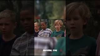 "Little Giants" Helmet lunchbox scene.