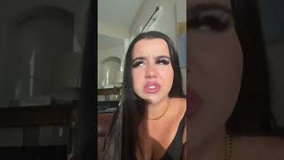 Confident Woman Sharing a Message#ConfidentWoman #Beauty #Makeup #Message