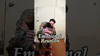 #surprised #familylove #comingback #military #respect #emotional #soldierscominghome
