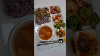 Happy lunchtime 19 #korea #koreanfood #lunchmenu