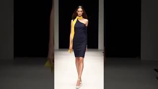 Model on stage #fashion #milan #dance #music