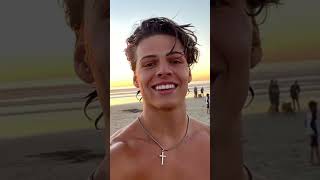 Wait for it… #funny #couple #love #shorts #short #prank #relationship #relatable #school