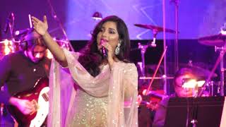 Nagada Sang Dhol Shreya Ghoshal Live  (Goliyon Ki Rasleela Ram-leela)