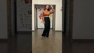 Keerthy Suresh ...Ttitle Song || sarkaruvaripata  || Maheshbabu  || #keerthy suresh