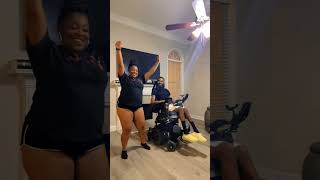 *We do not rights to this music* He’s baccckkkkk! #trending #dance #funny #comedy #wheelchair