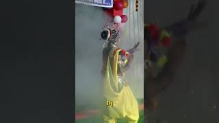 डोंगरी के तीर नैना बोले रे कोइली कुहू नदियाँ अमुआ के डार मा..... 💃