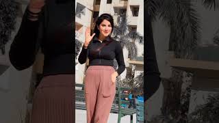 🚗 | Priyanka Mongia #priyankamongia #piyanka_mongia #piyankians #ashortaday #shorts