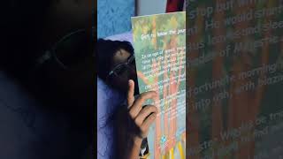 শুয়ে শুয়ে বইপড়া 🥰❤️ #shorts #booklover #youtubeshorts