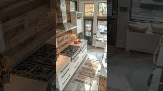Small space modern kitchen #home #modernrustic #farmhouseinspired #rustickitchen