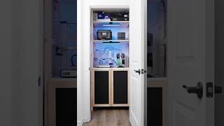 I built a hidden tech hub in my closet 👀💾