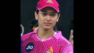 Teri Nazron Ne Dil Ka Kya jo asar || Smriti Mandhana Beautiful Expression || Trending status #Shorts
