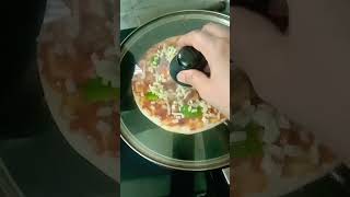 #homemadepizzarecipe#withoutoven#cheapestbreakfast#shorts