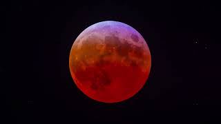 A 5 hours timelapse of the Total Lunar Eclipse of March 14th 2025