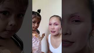 Good mood sa pagmake-up si Pamangkin 😂