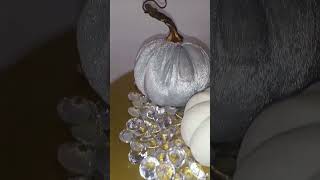Dollartree DIY Thanksgiving Centerpiece #DollartreeDIY #thanksgiving #Thanksgivingdecor #trending