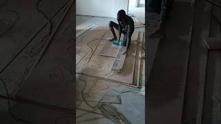 How To You Door Kating 😘 #furnitureflip #wood #woodworking #furniturereel #shorts 🙏