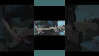 おしゃかしゃま のベースを弾く人