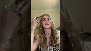 Bohemian fashion and edgy makeup for a unique look#bohemianstyle #edgymakeup #fashion