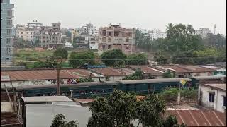 বগুড়া রেলস্টেশন থেকে ট্রেন সান্তাহারের উদ্দেশ্যে ছেড়ে গেলো....।