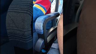 すべての飛行機にこれが組み込まれている必要があります。