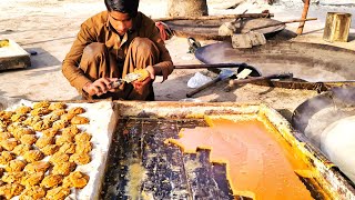 Amazing Roadside Jaggery Production | Organic Jaggery from Plants ☘️