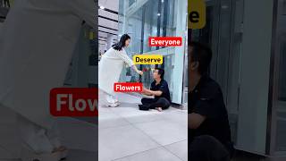 Everyone Deserves Flowers [QUINNEE HOANG] #quinneehoang #humanity #kindness #happy #goodwoman