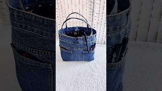 Diy old jeans craft make a beautiful useful bag !🎉🎉 #youtubeshorts #diy #sewinghacks #bag #craft