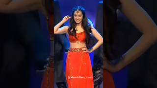 Shraddha Kapoor Dance Concert 🔥 | Allu Arjun, Rashmika, Vijay Thalapathy & Sai Pallavi React!