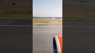 Air India, Airbus A320 take off at DEL (Indira Gandhi international airport)