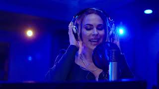 Queens Cast, Nadine Velazquez - On My Own (Official Video)