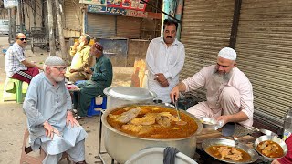 100/- Rs 50 YEAR'S OLD BREAKFAST! 😍 BEST MUTTON PAYA | PAKISTANI SIRI PAYE - LAHORE STREET FOOD