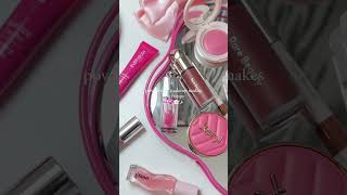 Pretty makeup 🌸💕 #makeupaddict #makeup #beautymakeup #makeupproducts #beauty #lipgloss #blush #yt