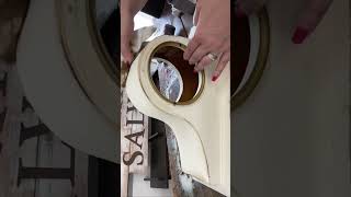 Turning a Clock into a Lamp! #diy #upcycle #repurpose #Beautifulsalvage