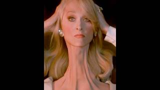 😱 IMMORTAL FRIENDS TURNED ENEMIES! The Shocking Fight Scene in Death Becomes Her Explained!