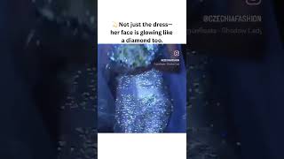 ✨ She was sparkling  vid credit: szechiafashion