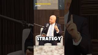 🎙Real estate investing tips, mindset & strategies w/ JR Rodriguez. Don’t miss it! 🏡💰