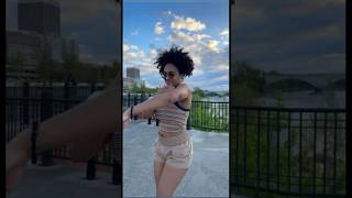 OFFA ME DC: @ zoebaptise 🔥 #entertainment #newmusic #victoriamonet #davido #newdancechallenge #afro