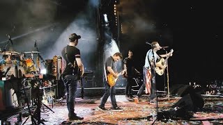 Coldplay - Johnny B. Goode (Live in NY w/ Michael J. Fox)