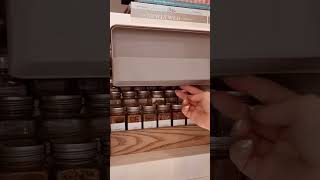 Brilliant Ways to Organize Your Spices! #kitchenorganizing #kitchenorganizingtips #spicerack #amazon