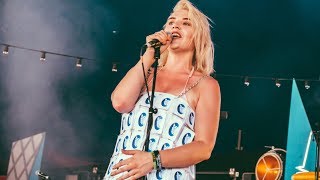Self Esteem - Girl Crush (Glastonbury 2019)